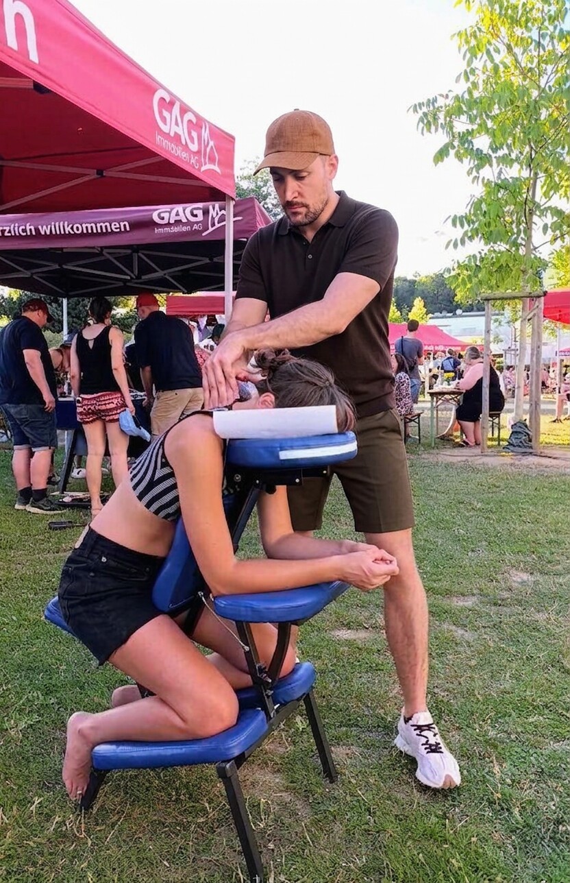 Eventmassage in Köln-Ostheim bei einem Straßenfest